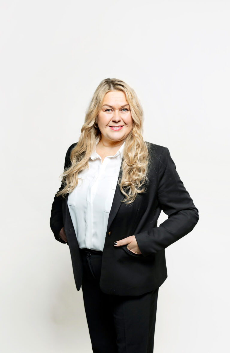 Marie Ahola