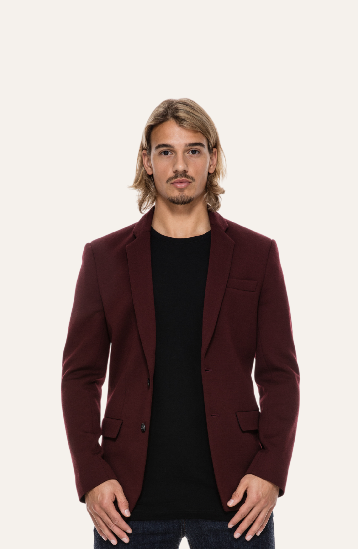 Antonio Inutile Roof Kiinteistönvälitys