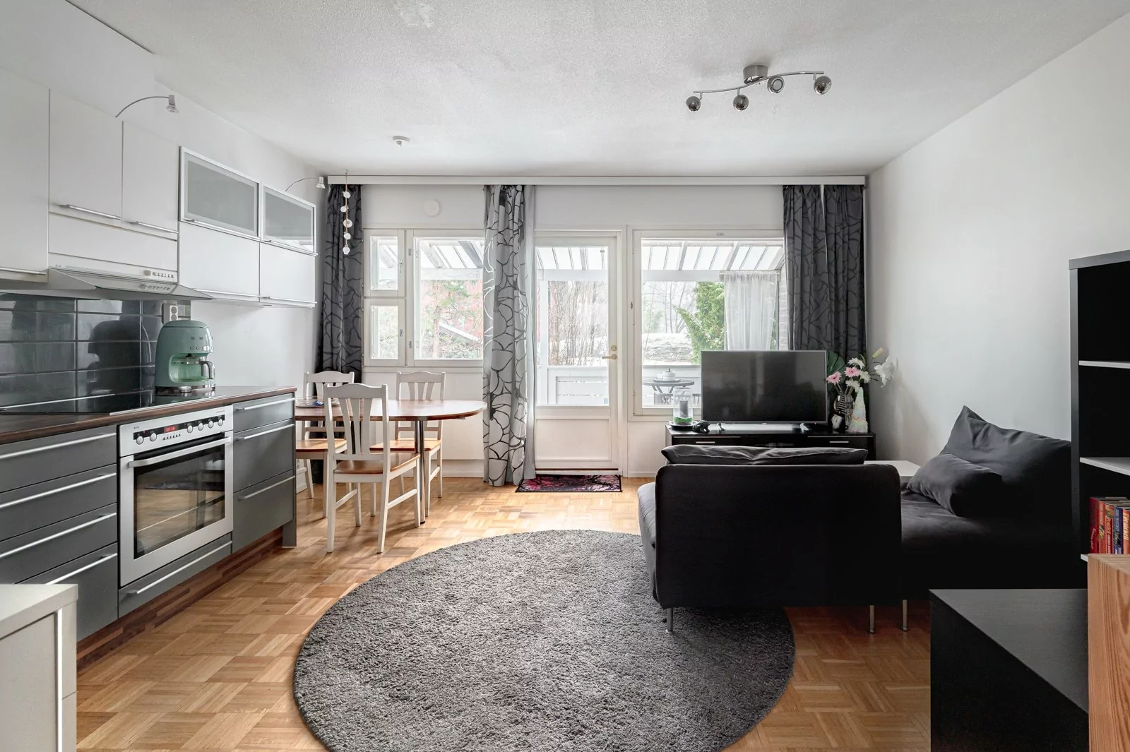 Apartment image