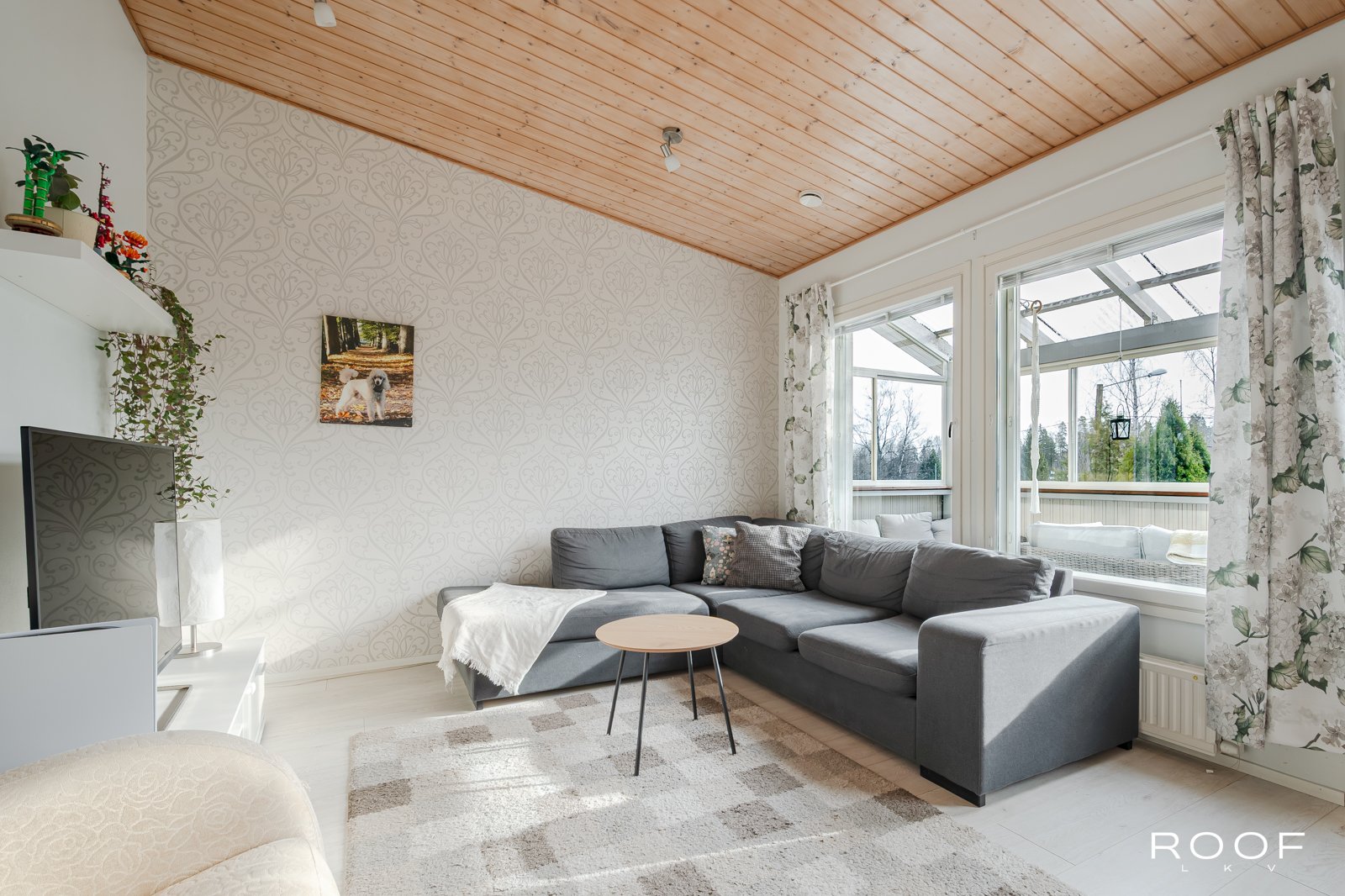 Apartment image