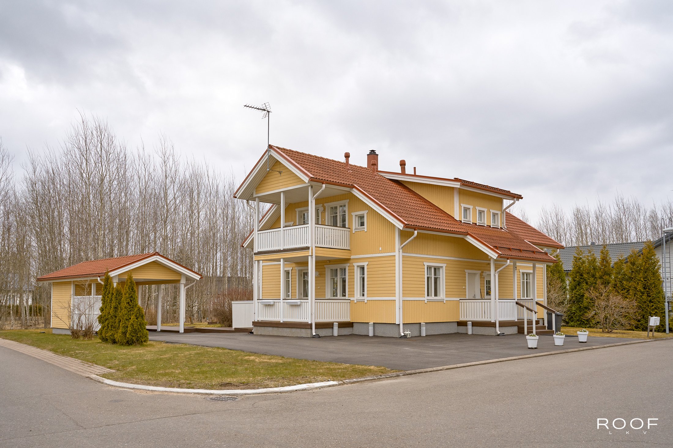 Real estate object