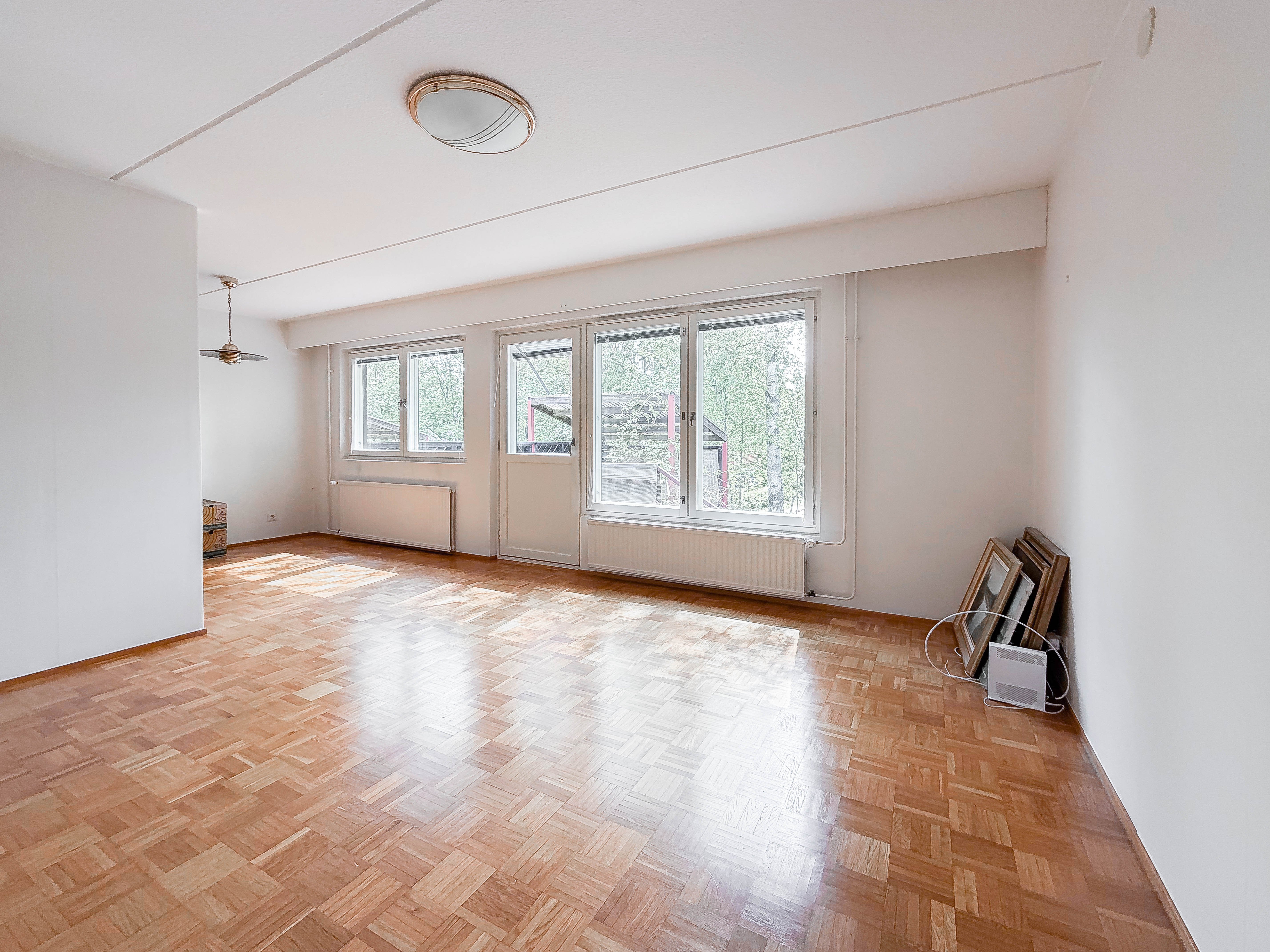 Real estate object