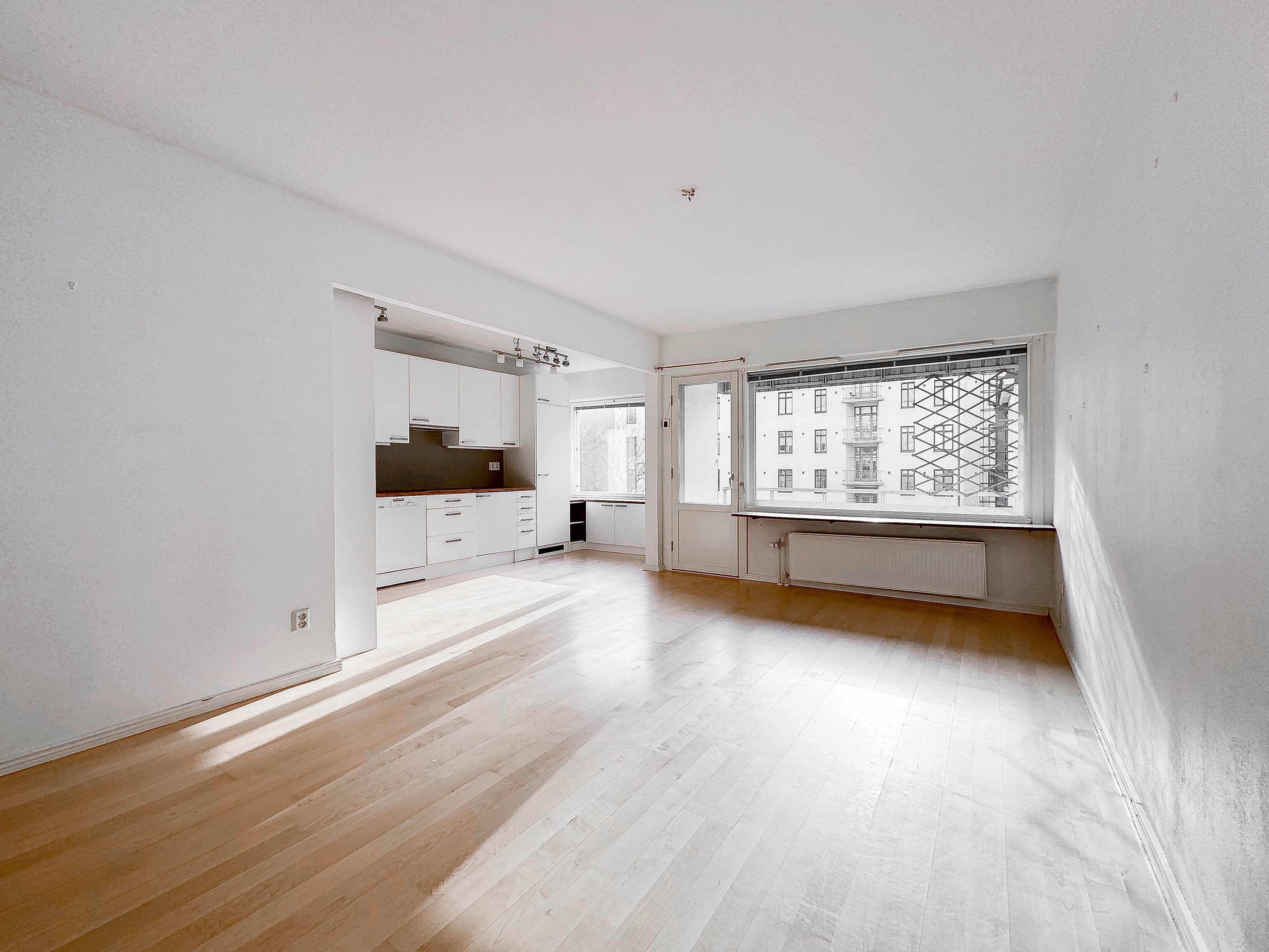Real estate object