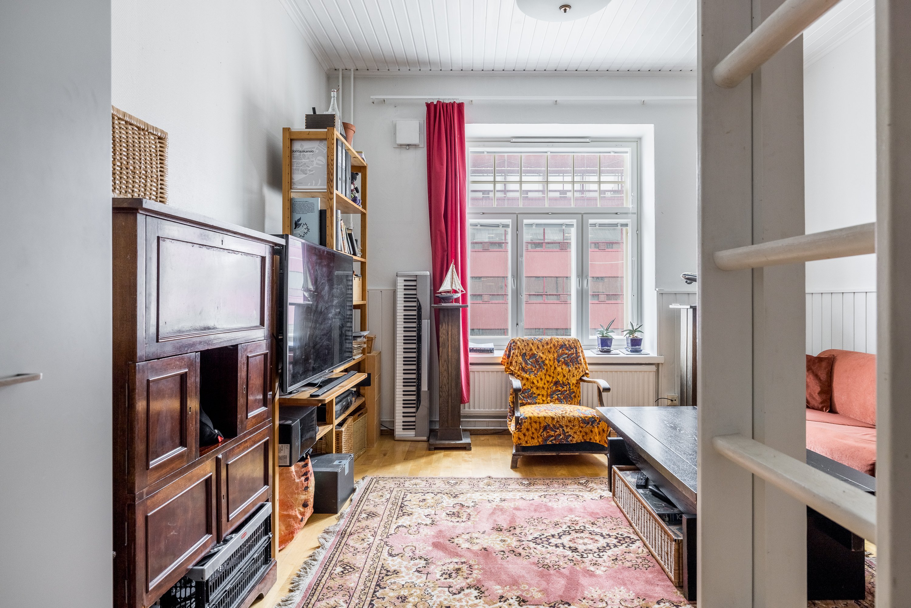 Real estate object