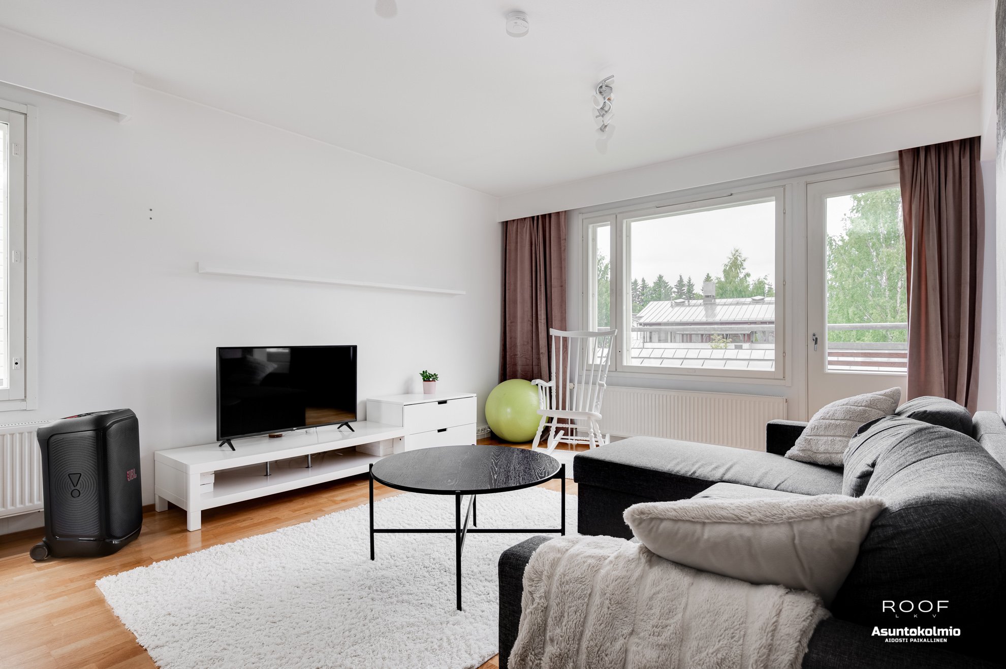 Apartment image