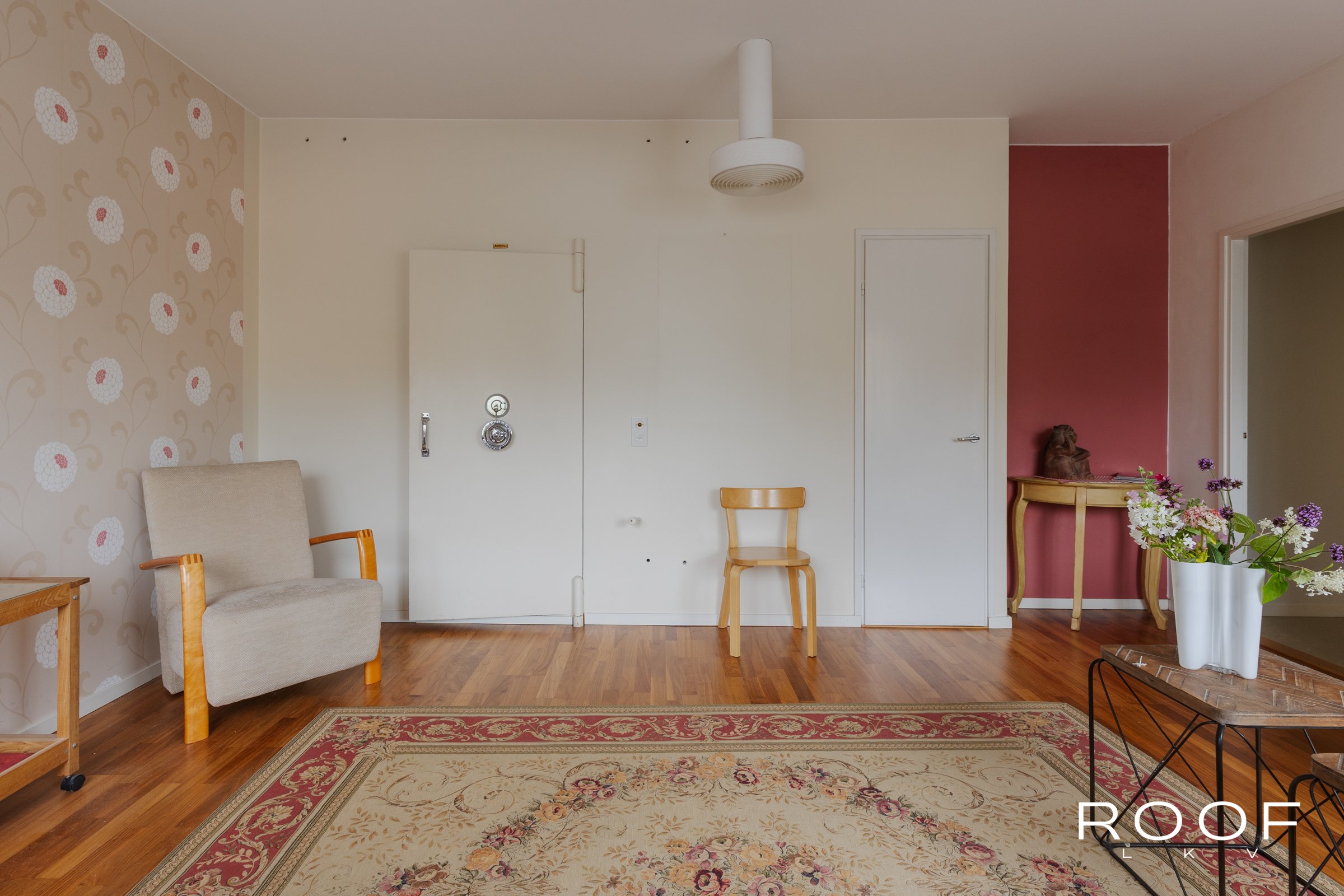 Apartment image