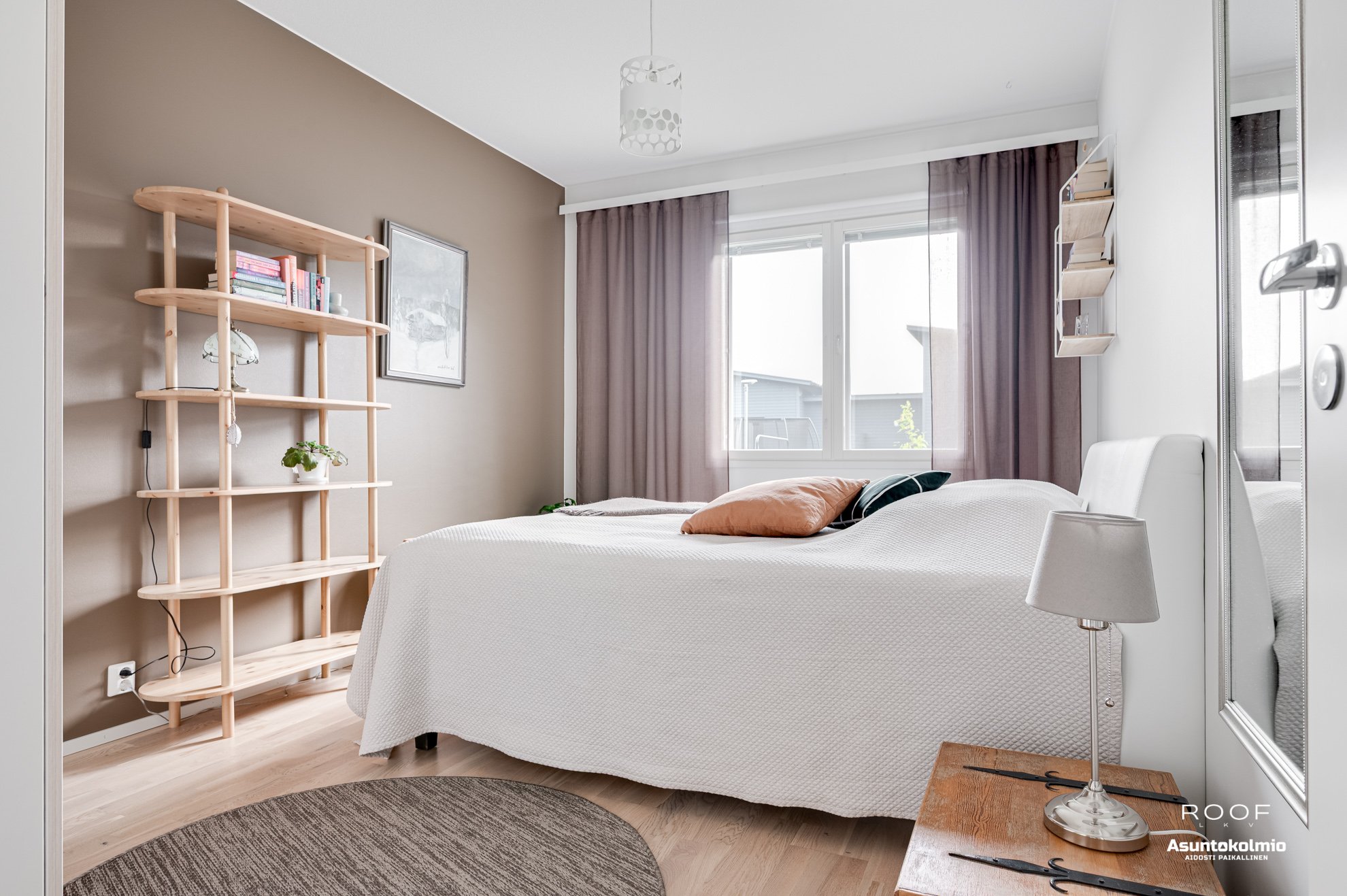 Apartment image