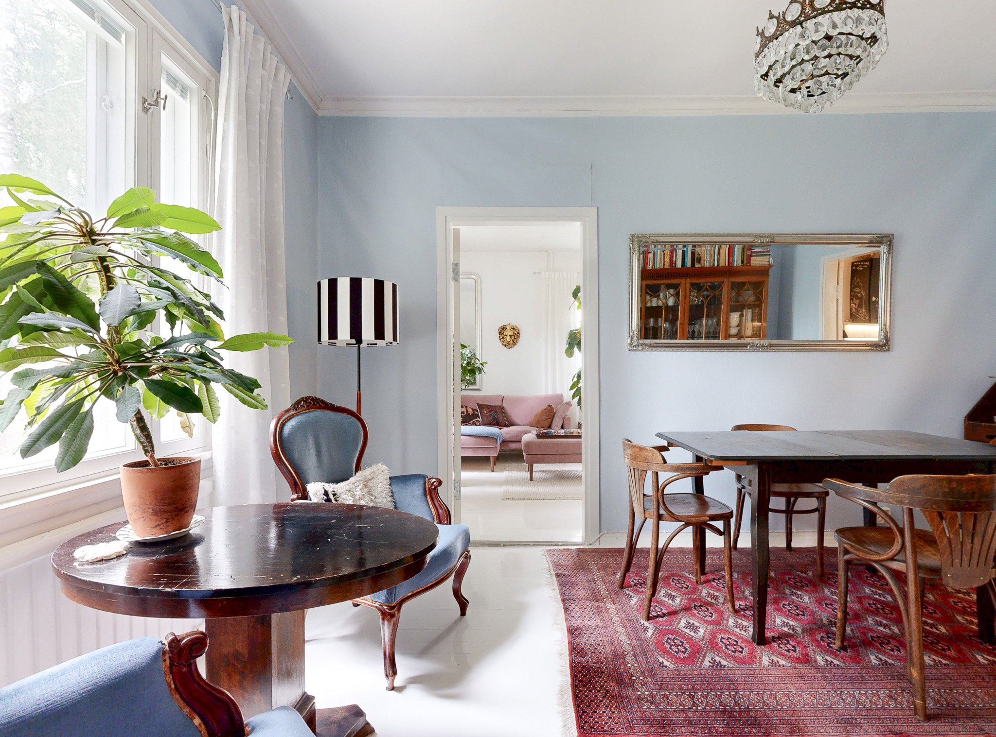 Apartment image
