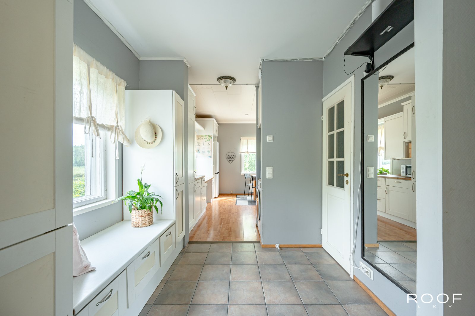 Apartment image
