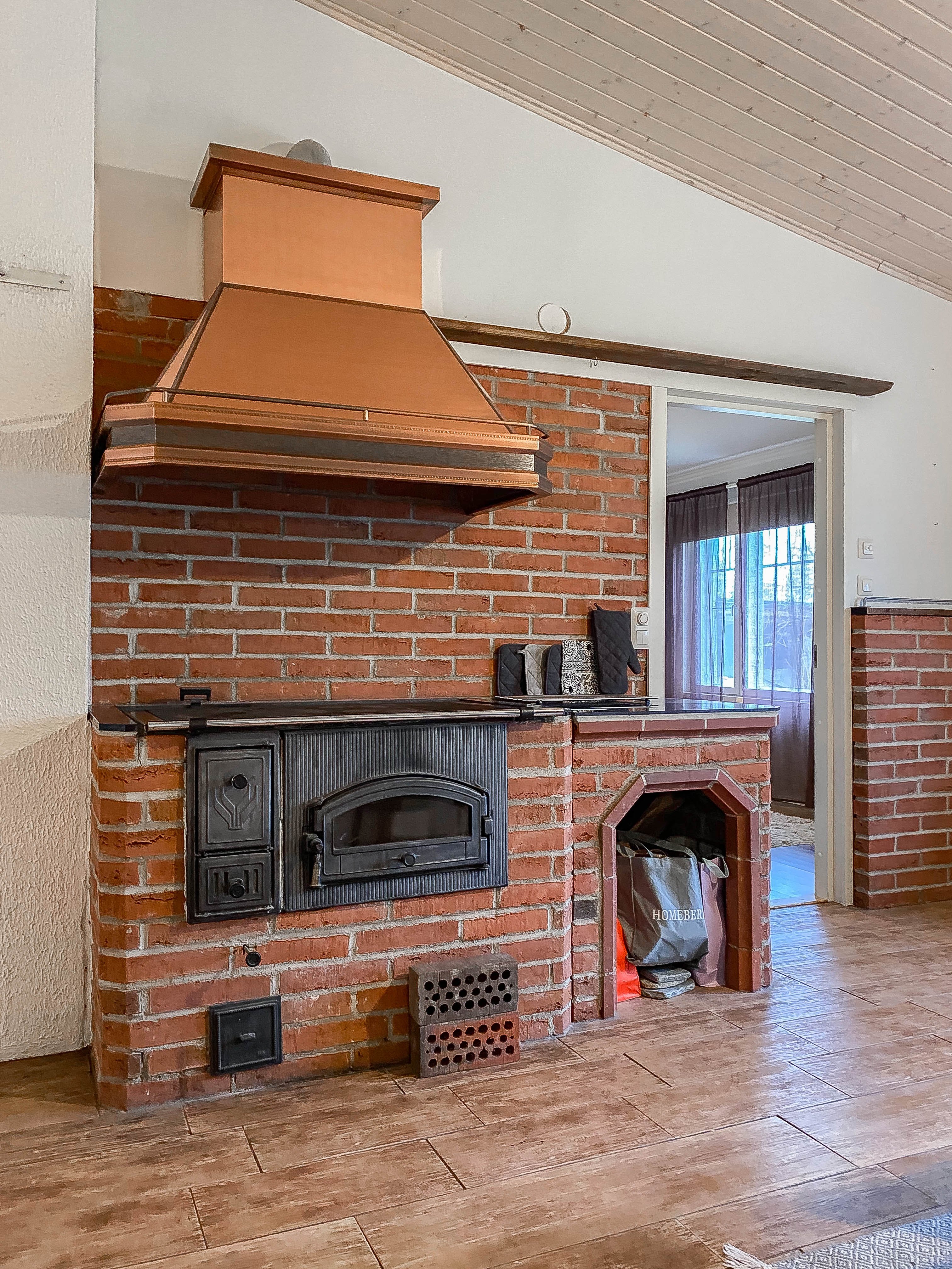 Apartment image