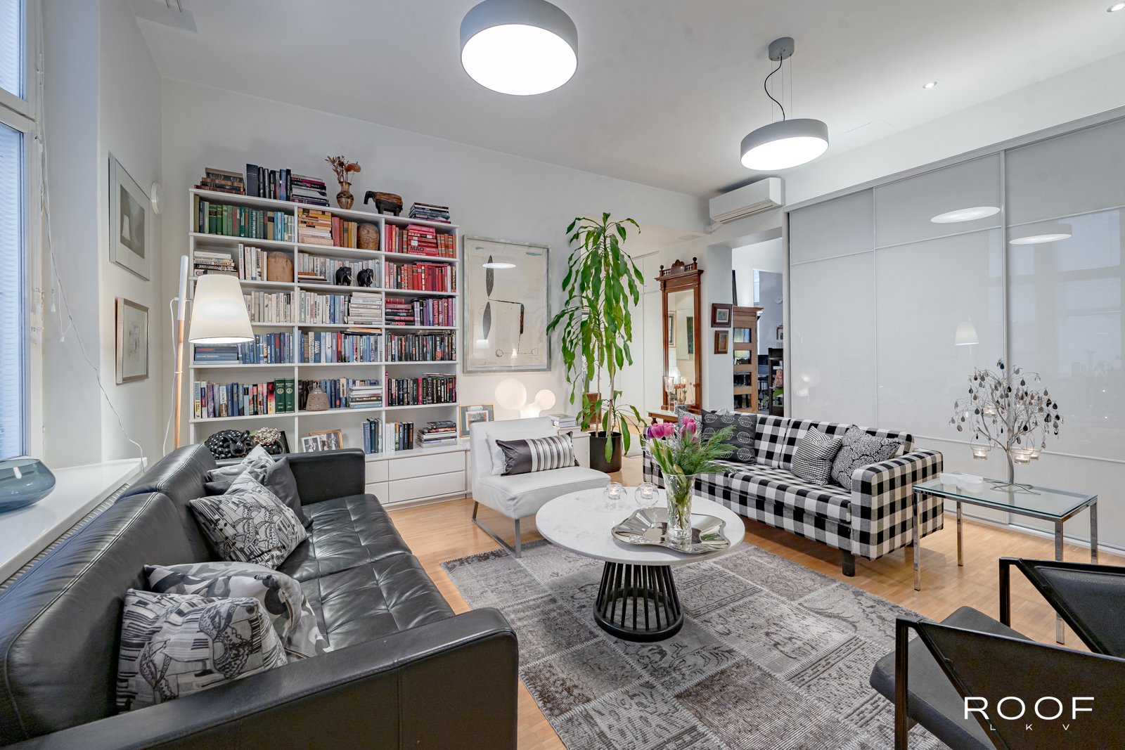 Apartment image
