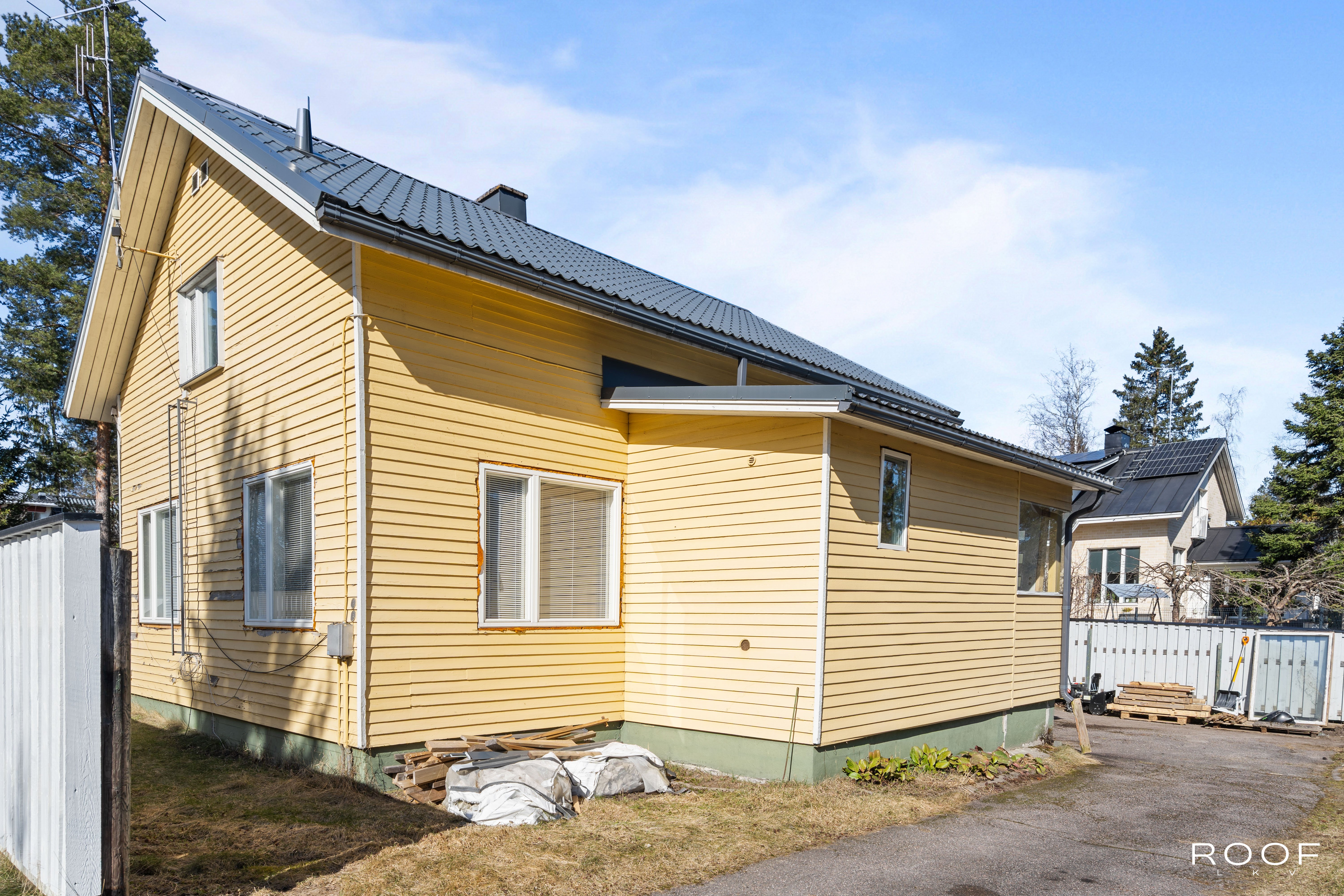 Real estate object