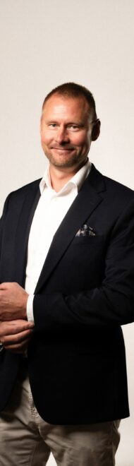 Juha Vingisaar kiitneistönvälittäjä web