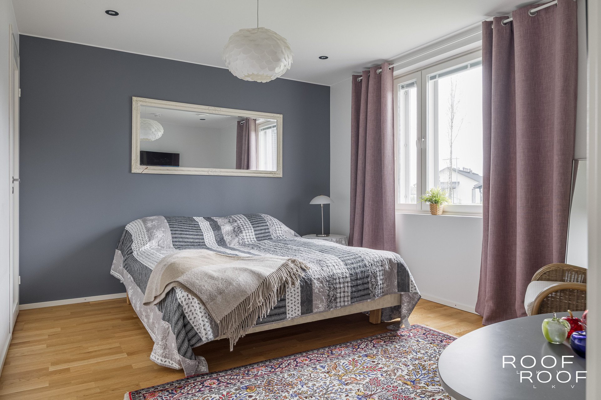 Apartment image