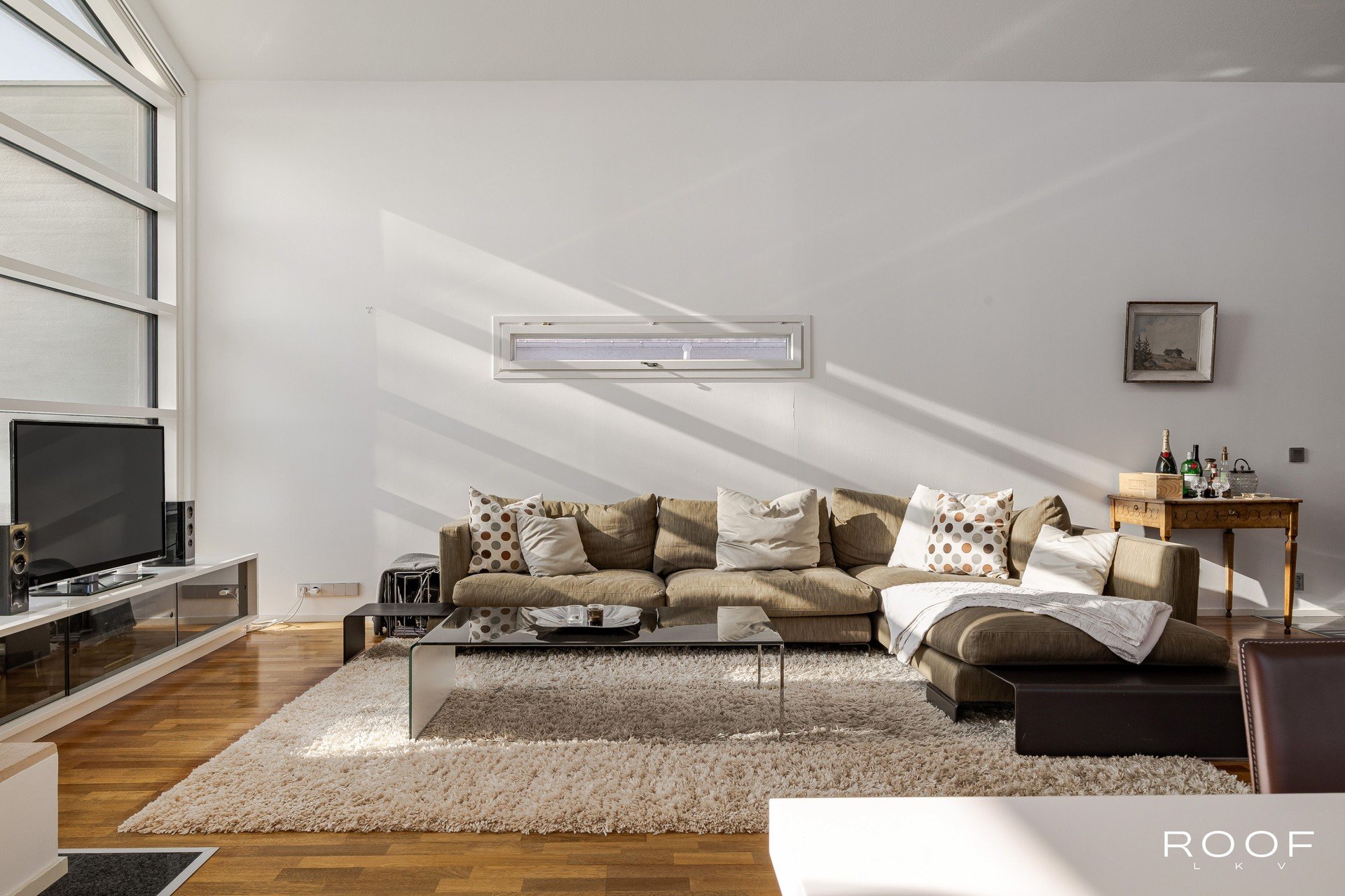 Apartment image