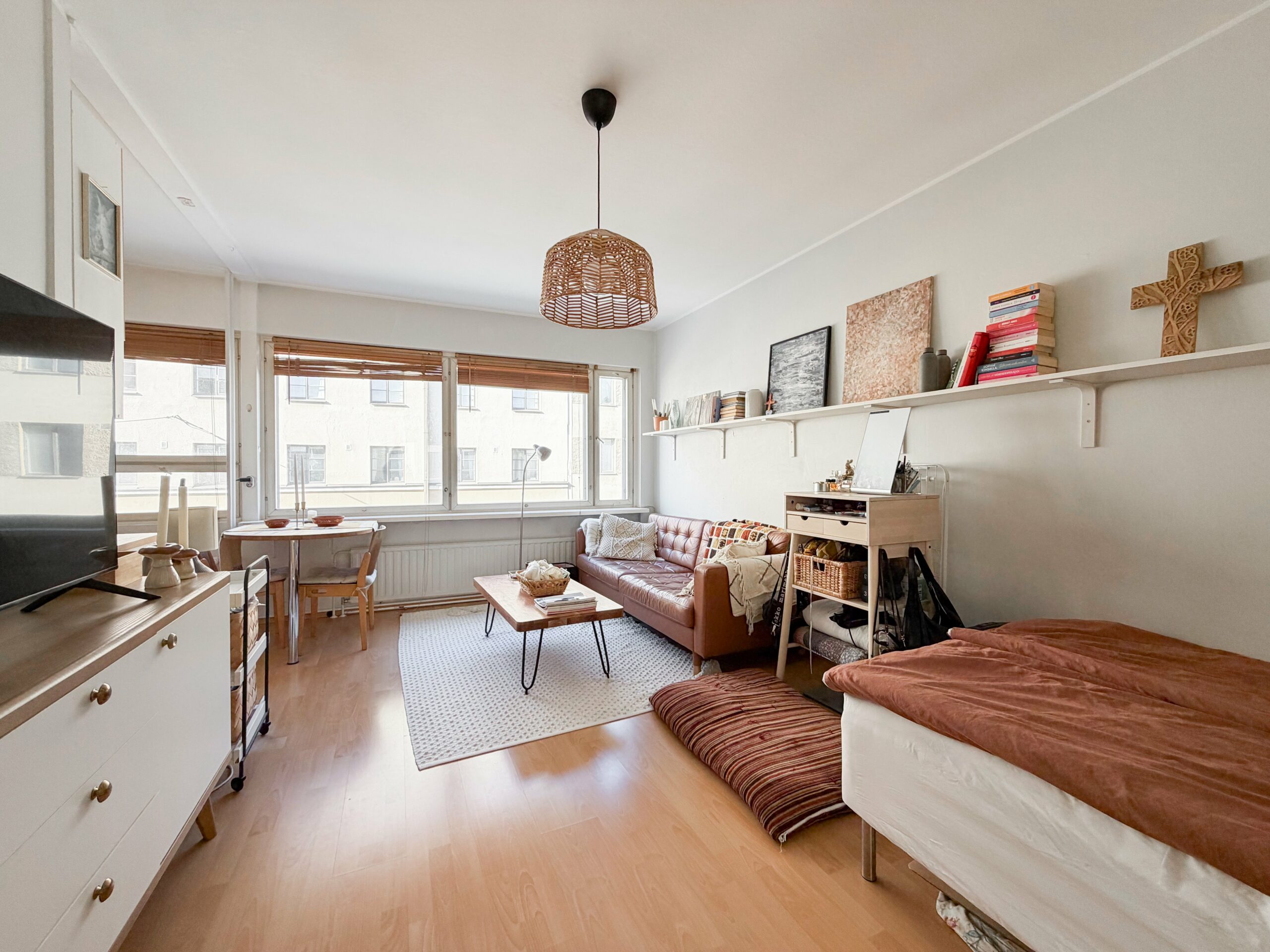Apartment image