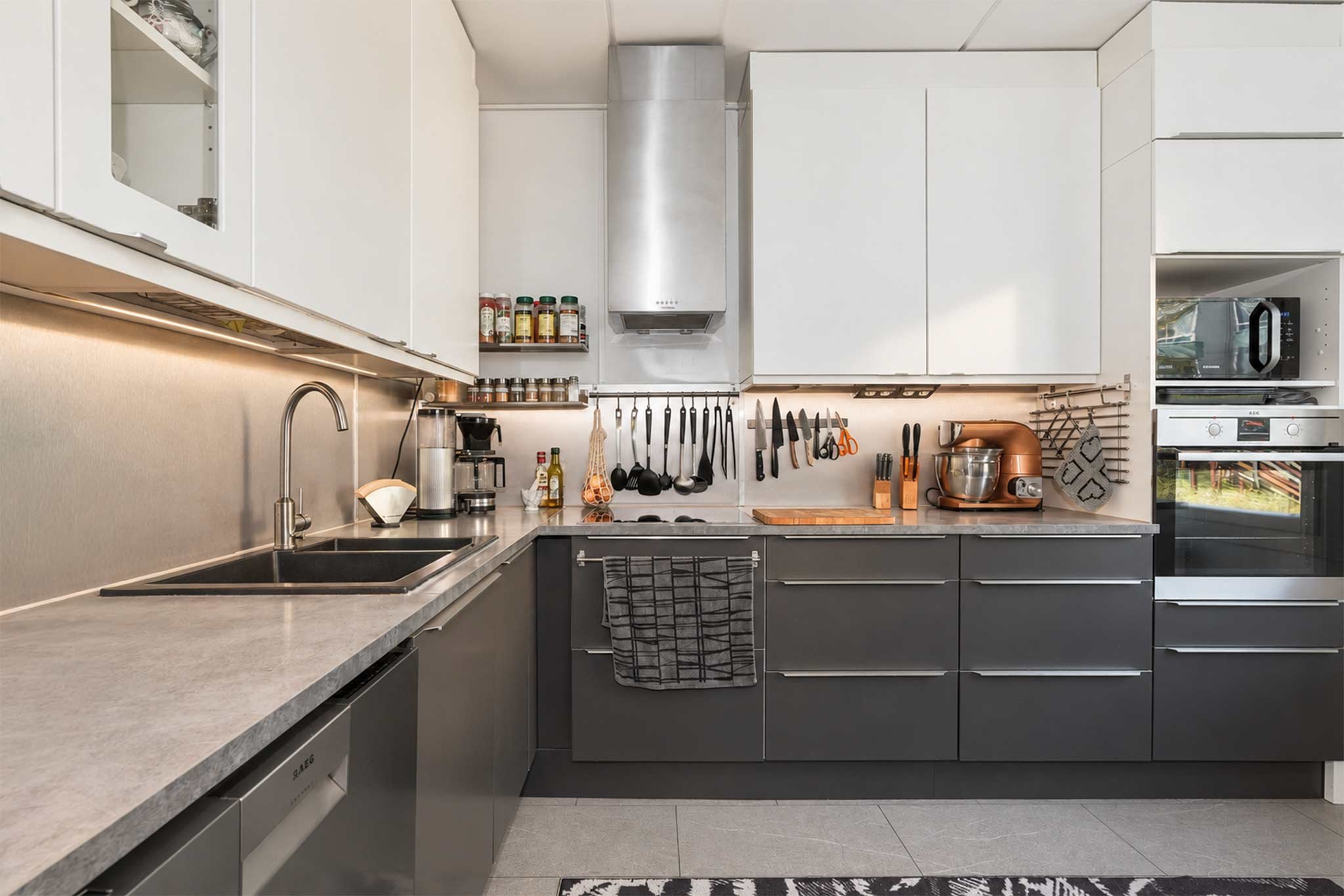Apartment image