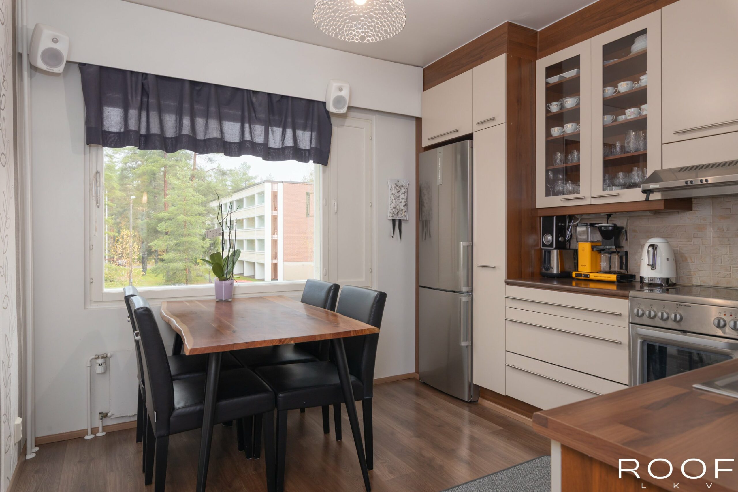 Apartment image