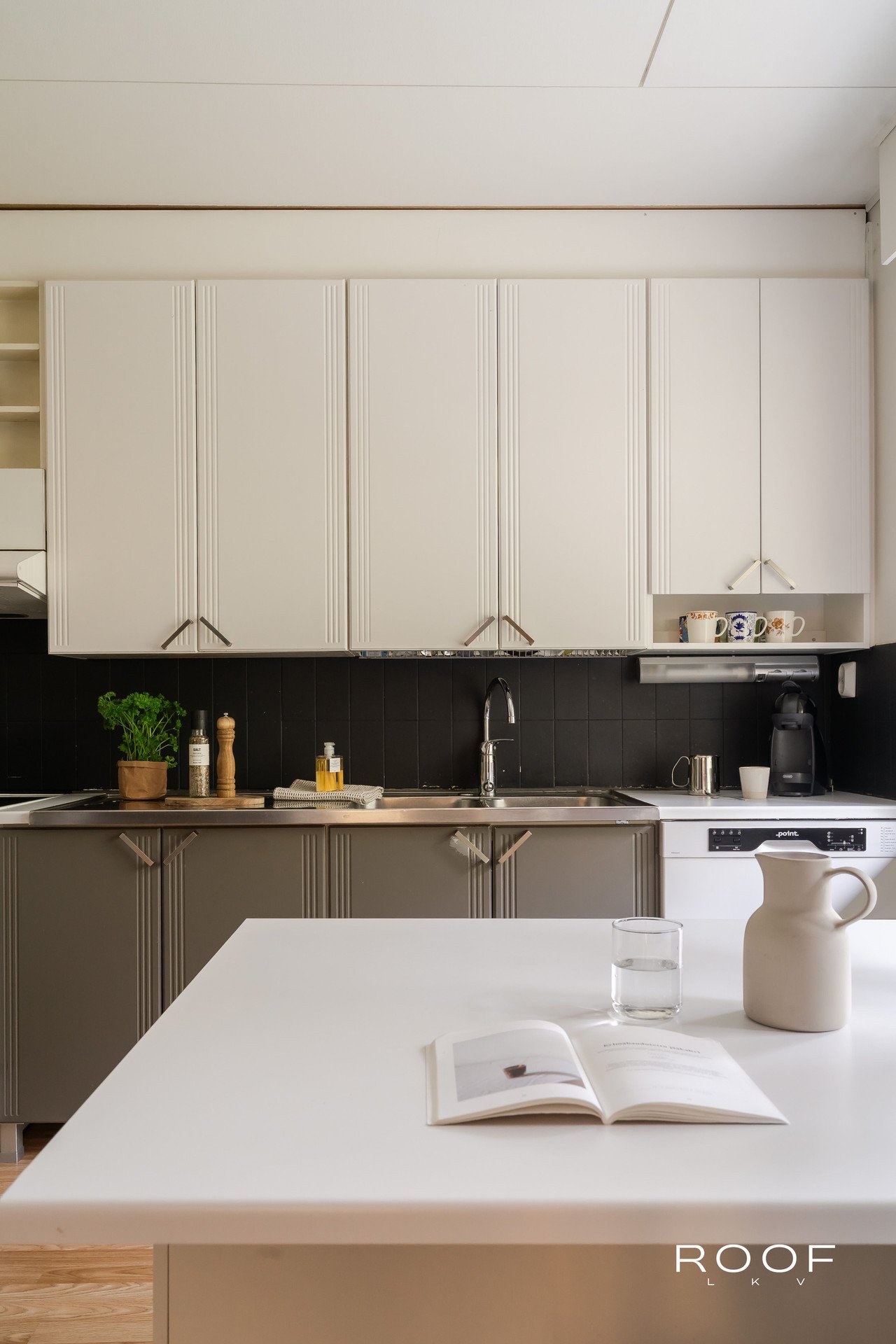 Apartment image
